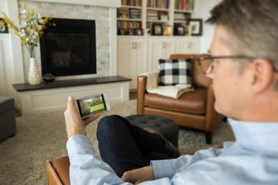 never-leave-your-home-unattended-again-with-remote-monitoring